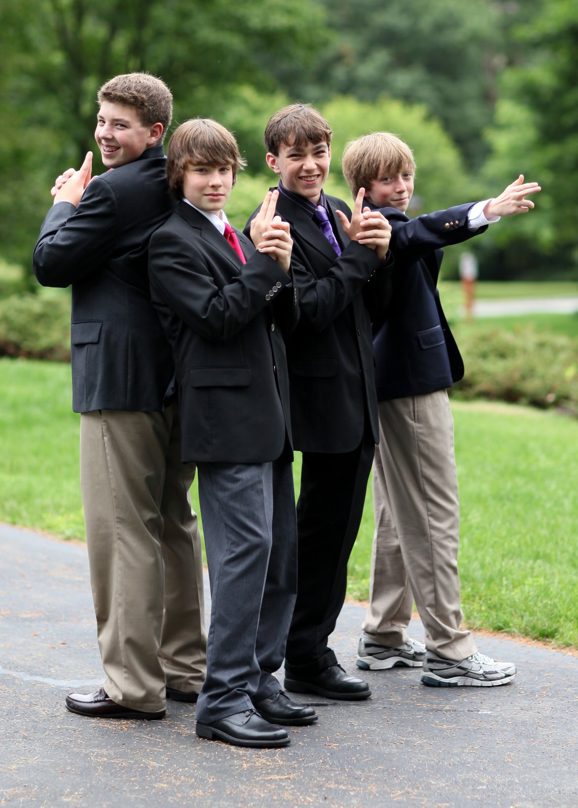 [2009-06-24+181735+7.JPG]