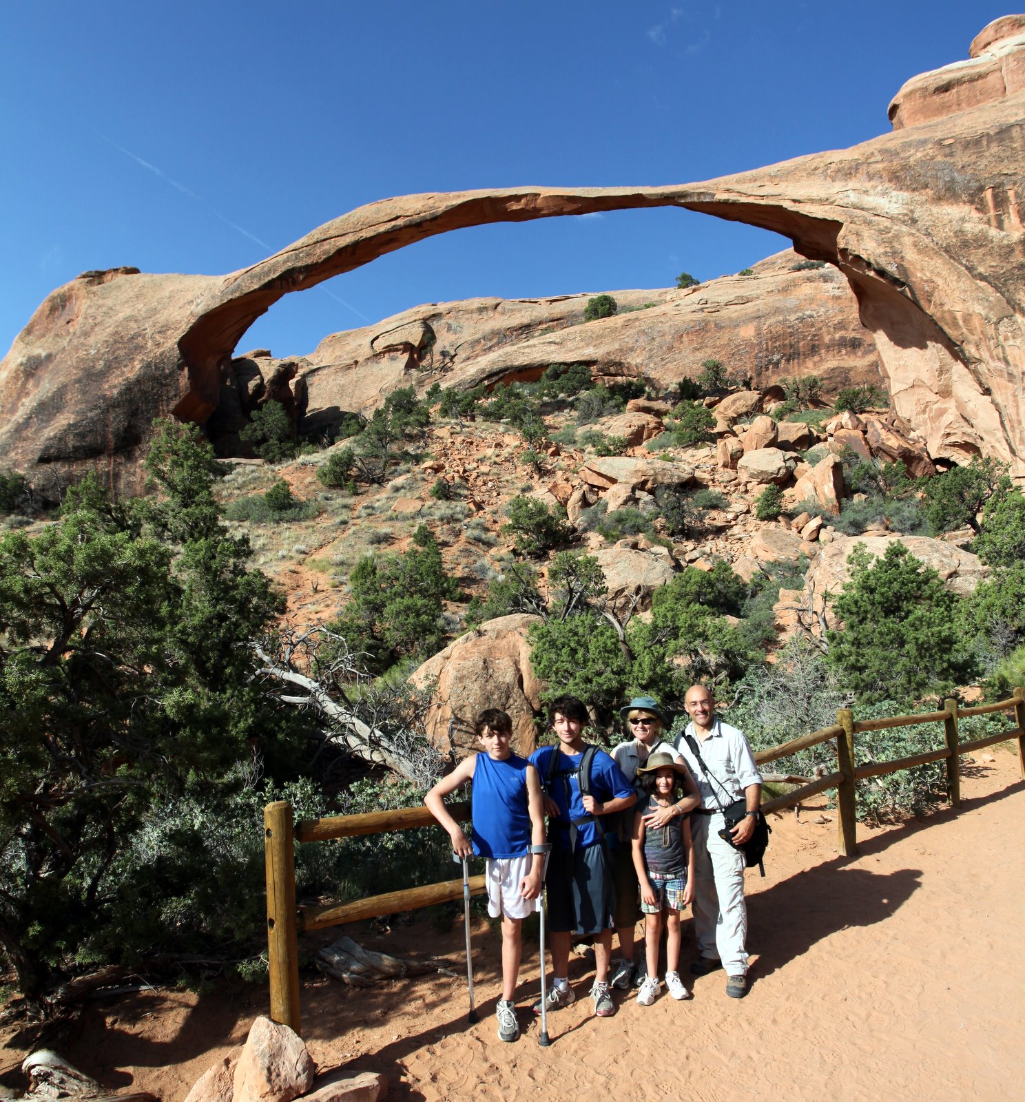 [2009-07-29+075557+7.JPG]