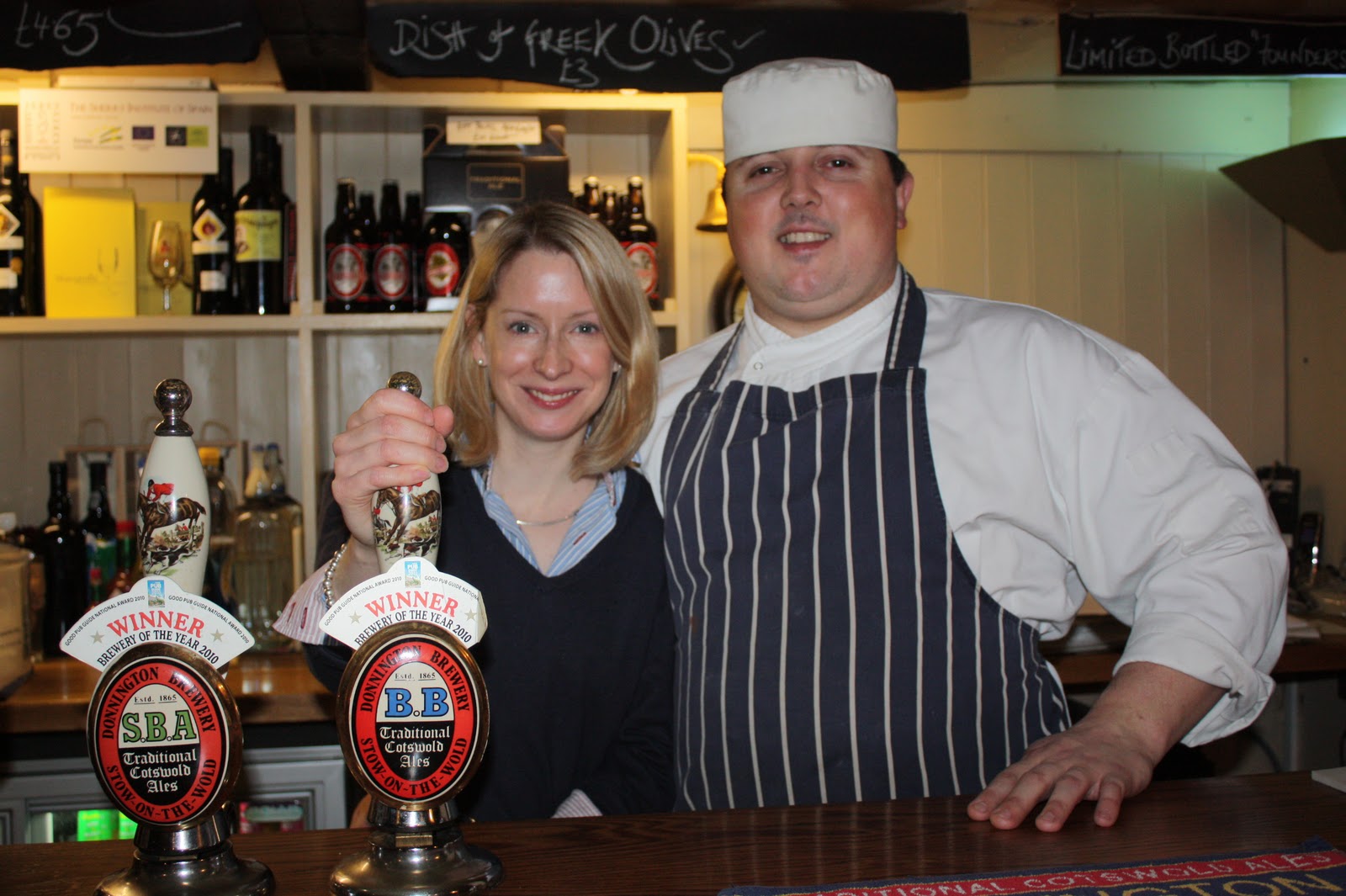 Paws Under the Table The Mount Inn, Stanton