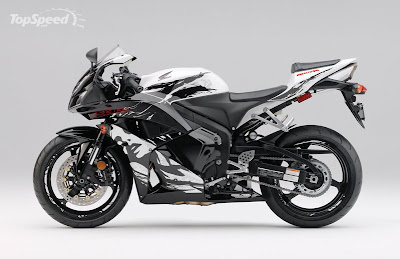 New Honda CBR 600RR Grafitty Edition 2010 1