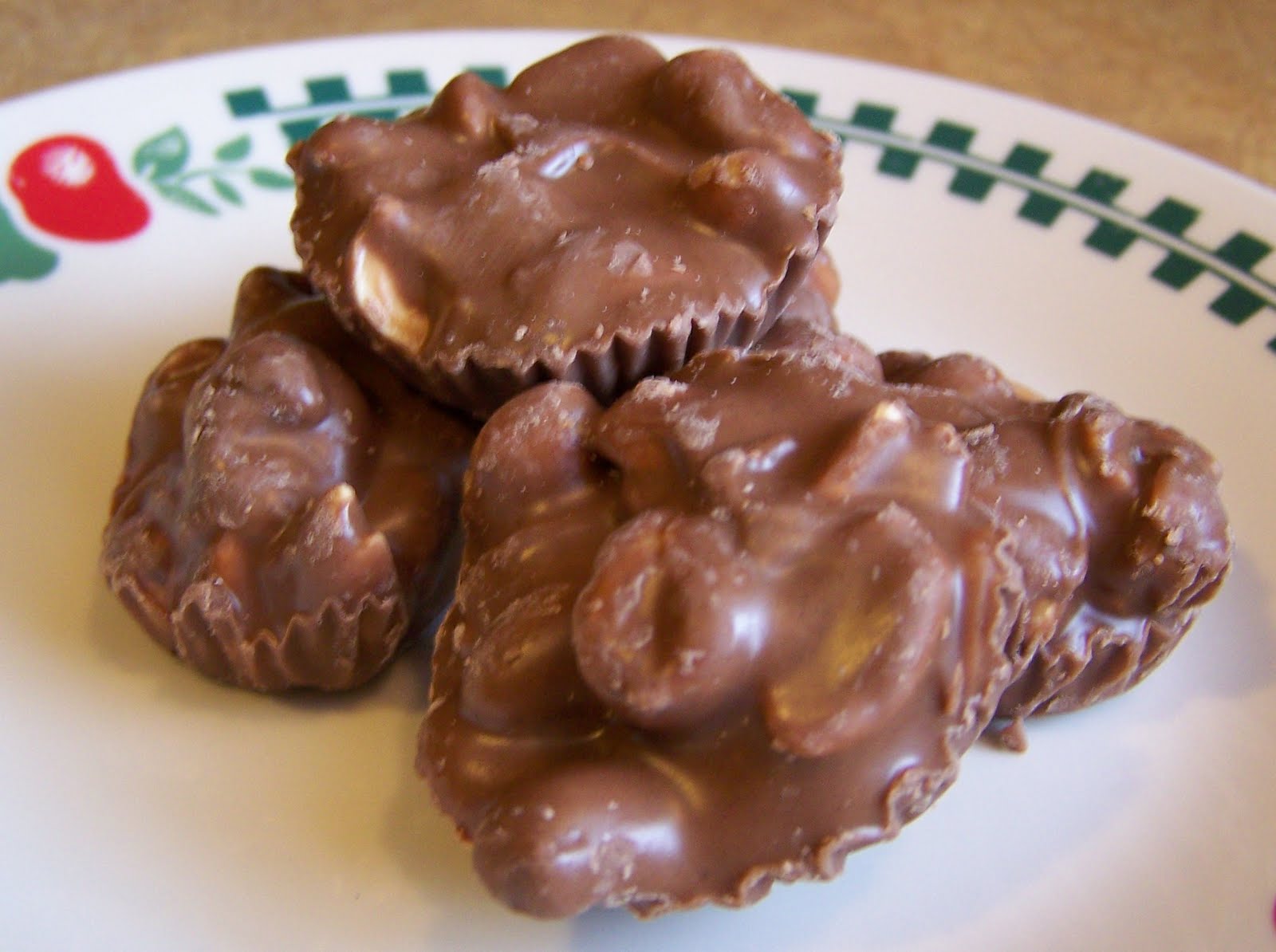 TriedandTrue cooking with Heidi Crock Pot Peanut Clusters