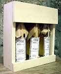 Expositor com miniaturas