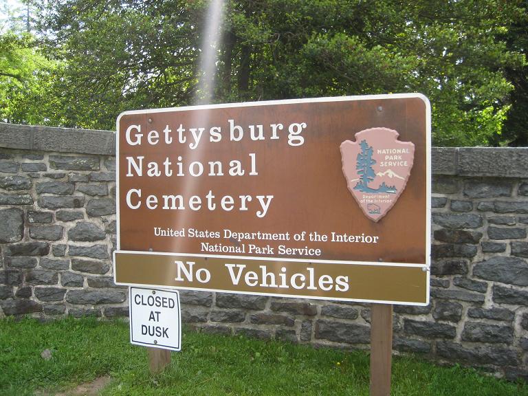 [Gettysburg+National+Cemetery+(2).JPG]