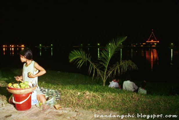 [21A+River+Bank+Night.jpg]