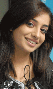Oman Girls Pictures
