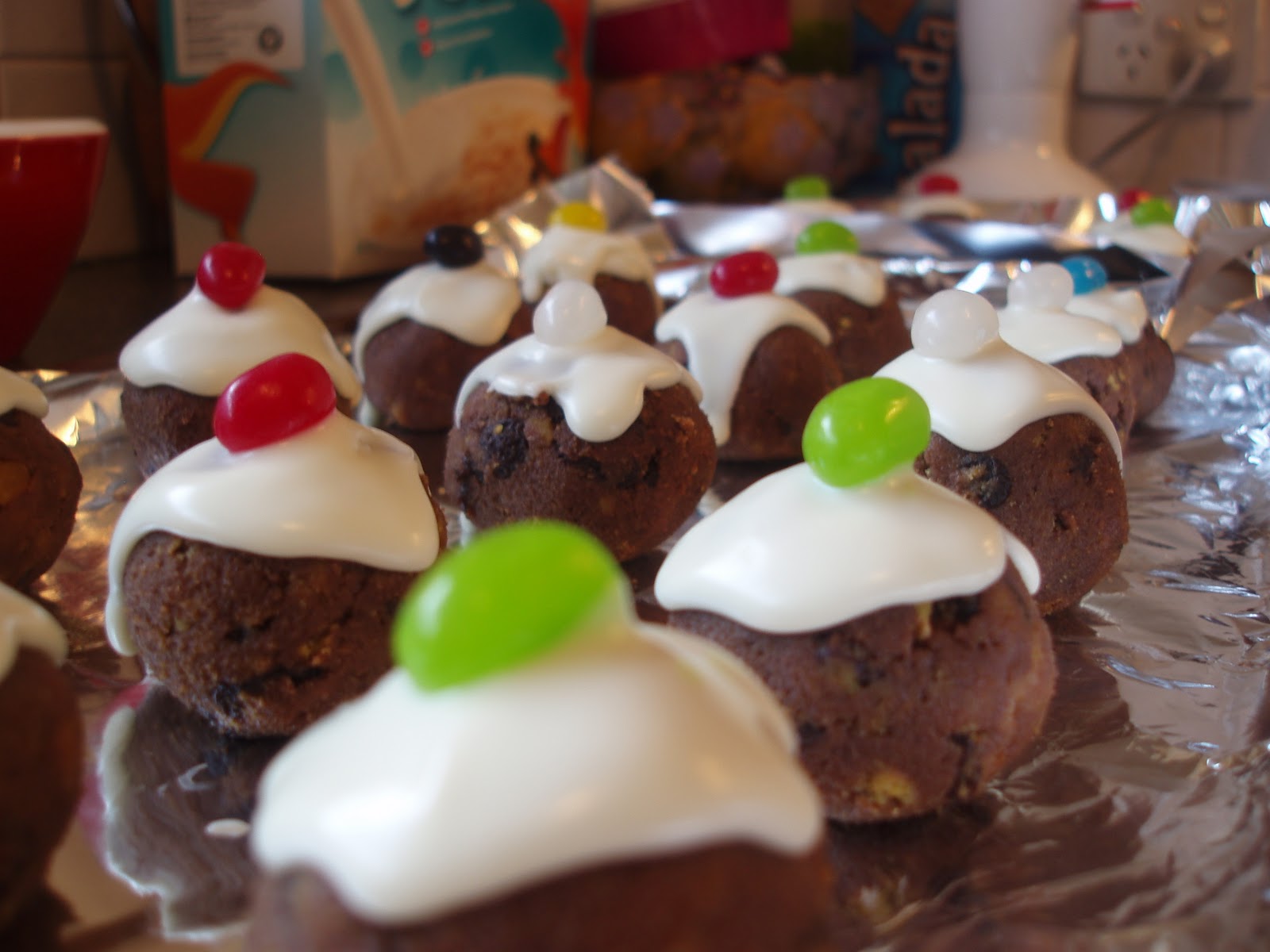 Mini Christmas Puddings | Jasmine's Recipe Book
