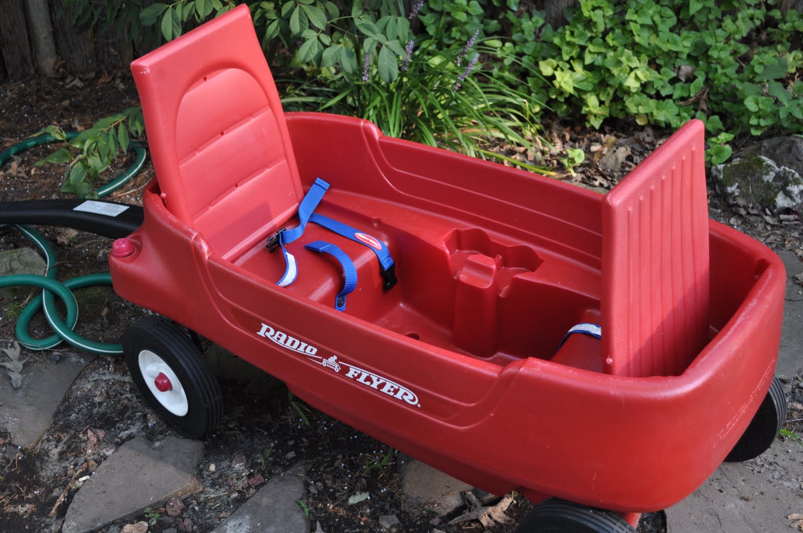 selling some stuff radio flyer wagon radio flyer pathfinder wagon weight limit
