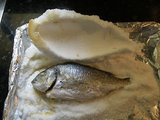 Dorada A La Sal.