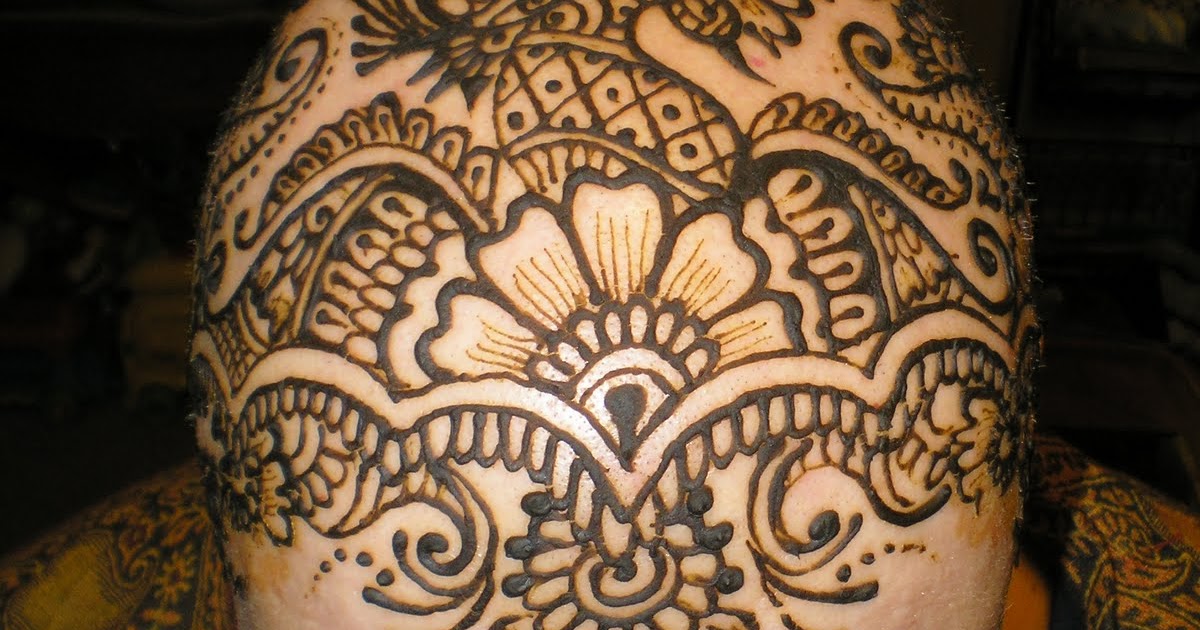 The Fellowship of Henna: My first Henna Crown