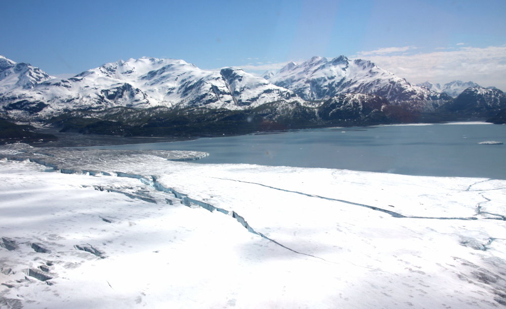 Glacier adventures Yakutat Glacier