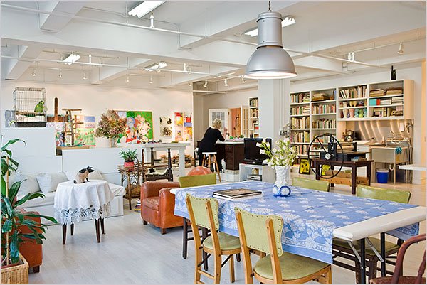 [Loft4.JPG]