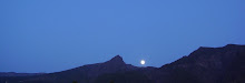 Pico del Valle con luna llena