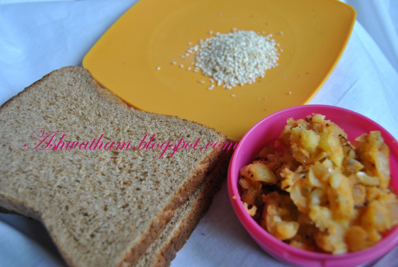 Ashwatham Bread squares with sesame seeds