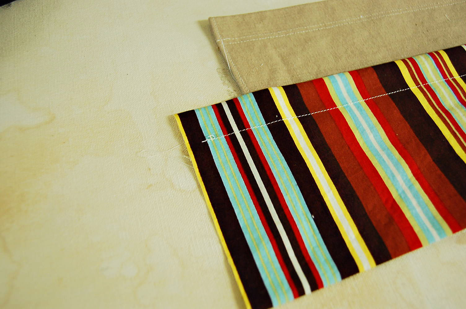 Toad's Treasures Lifestyle Family Blog by Emily Ashby {Can Wrap} Throw out that briefcase