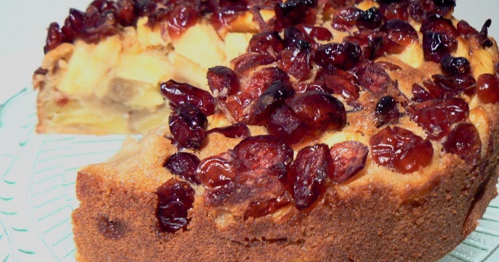 Kitchen Stories Apple Cake with Cranberries
