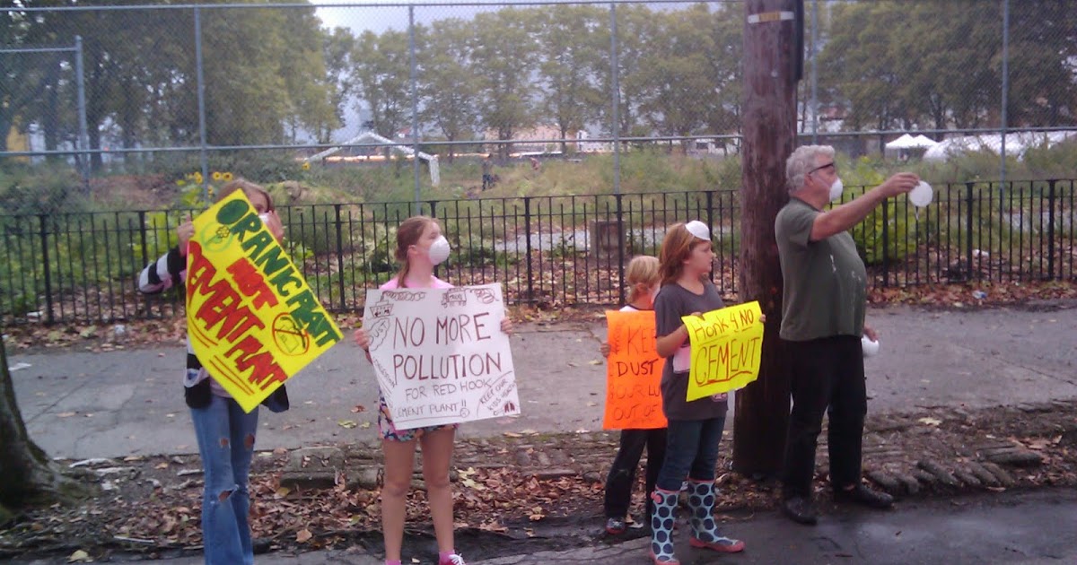 A View From The Hook Red Hook Pollution Watch Cement and Ships