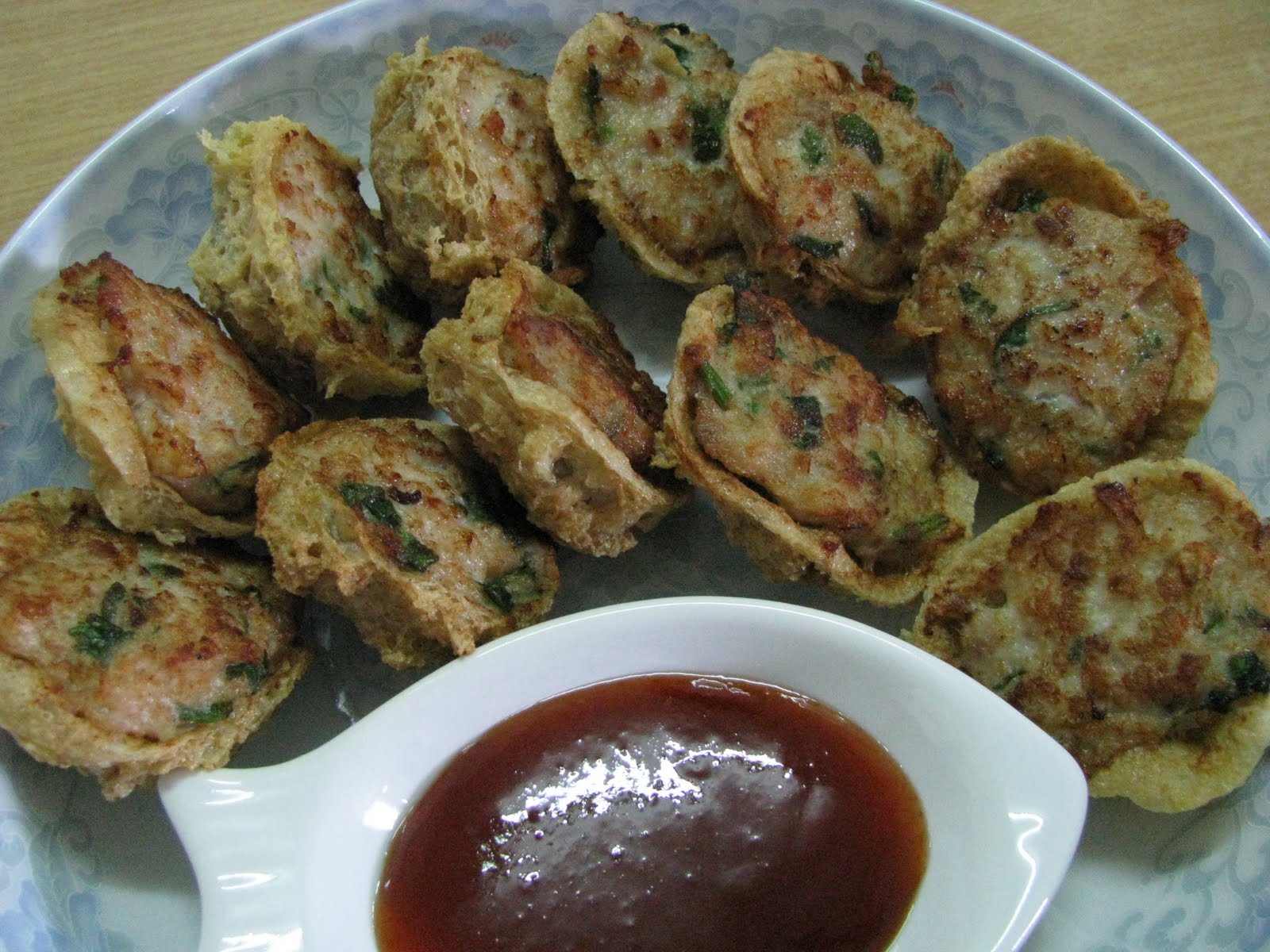 Deep Fried Bean Curd With Prawn & Chicken Paste
