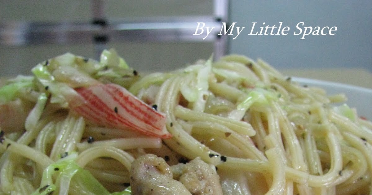 Stir Fried Black Pepper Chicken & Spaghetti