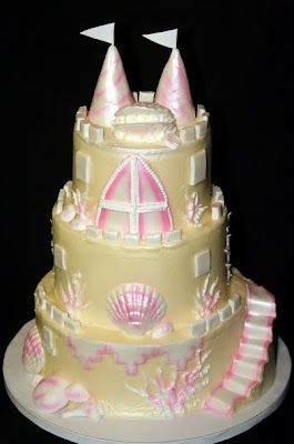 castle wedding cake