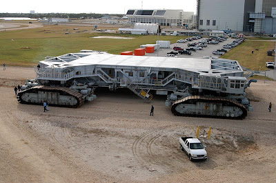 Crawler-Transporter: Kendaraan Pengangkut Terbesar Kedua di Dunia