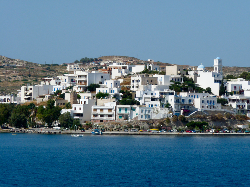Worlds+beautiful+islands-Milos+Island+Greece.jpg