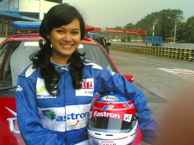 racing costume