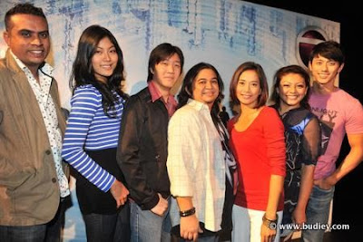 CROSSING (NTV7)