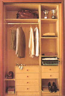 tomas: interior de armario