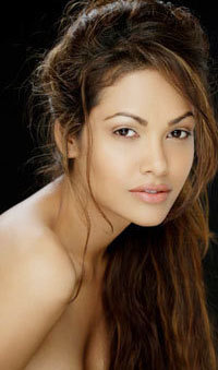 Unseen Hot Photos of Actresses: Isha Gupta Unseen Hot Pics