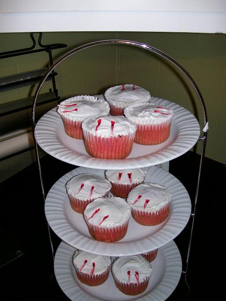 [cupcakes.jpg]