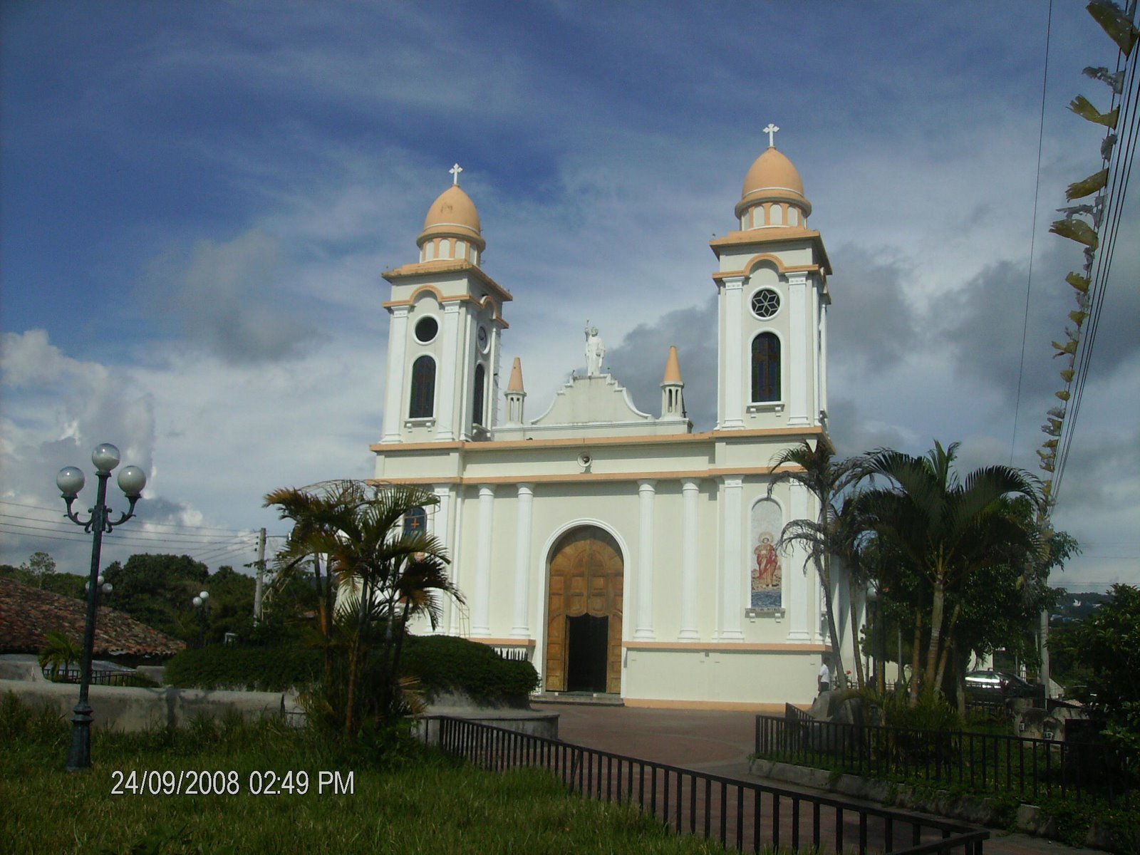 Iglesia+San+Pedro+Perulapan745784 (image)