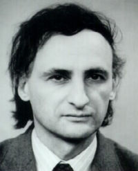 [200px-Grigore_Vieru.jpg]