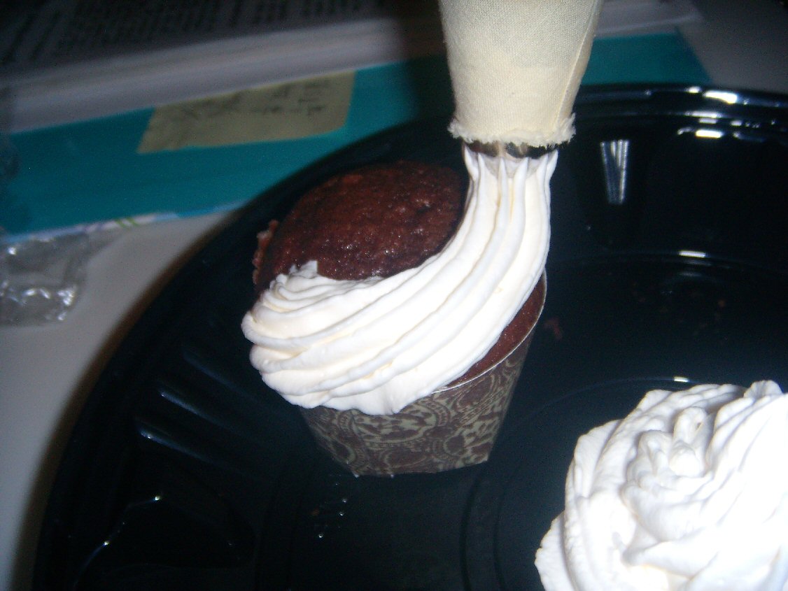 Food Art Party How To Use Printable Cupcake Wrappers