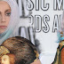 Lady Gaga anuncia nome de novo disco em premiação