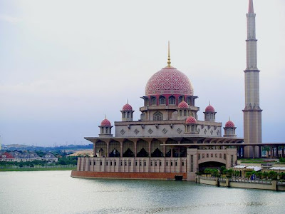 Pendidikan Sivik & Kewarganegaraan: Tempat Ibadah
