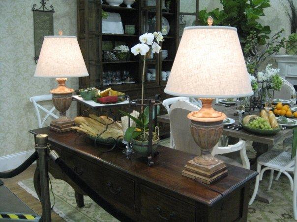 [jacksonsquareliddedurn.jpg]