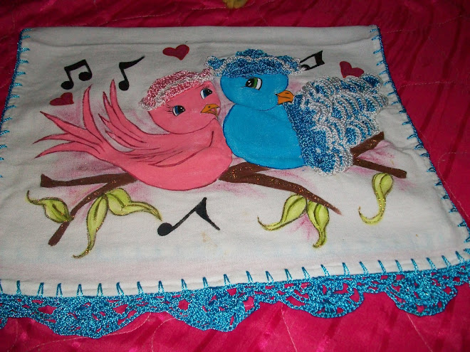 casal de passarinhos com croche e pintura