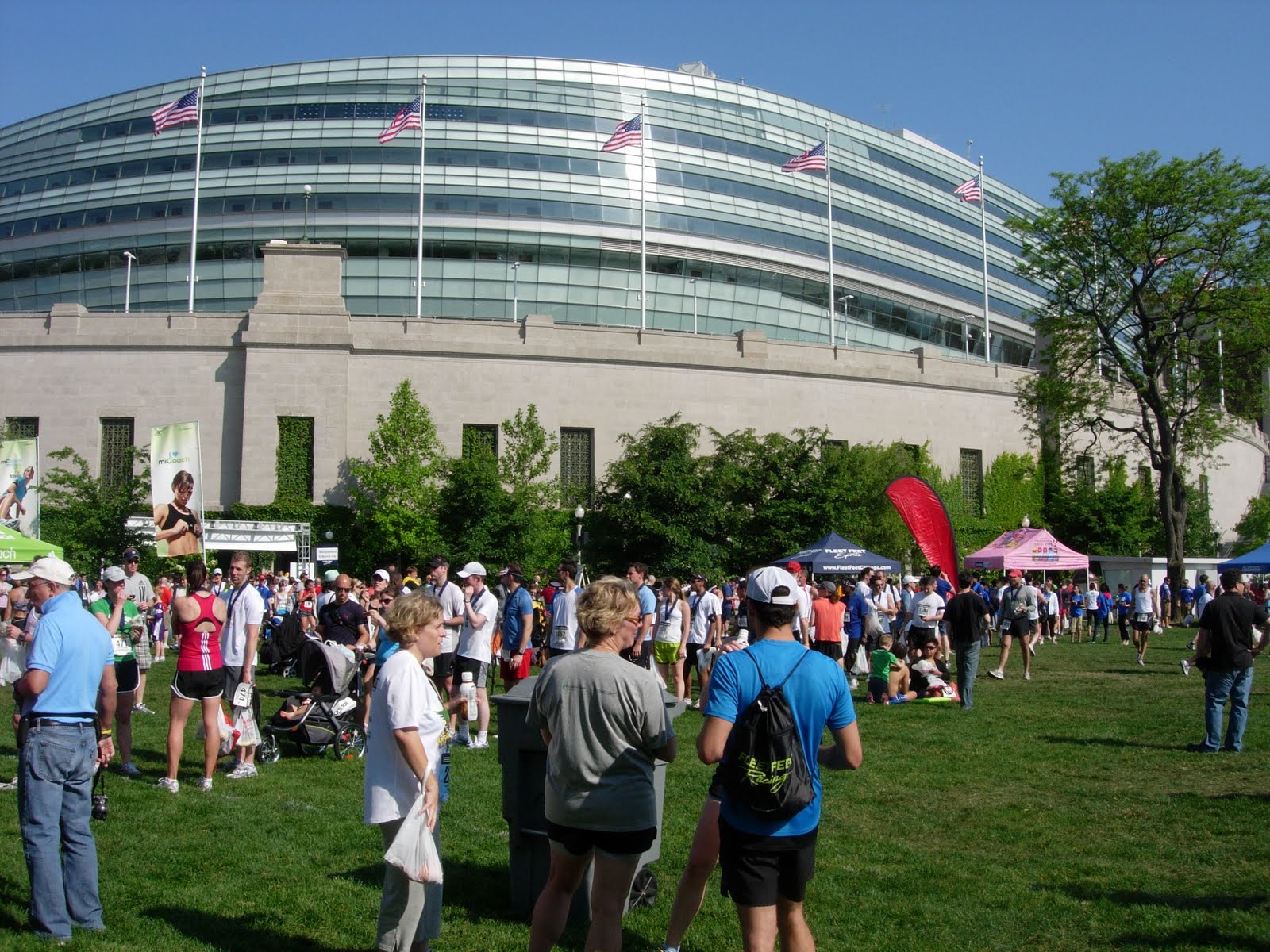 Chicago RunTimes Jonaitis, McGregor Win Soldier Field 10Mile