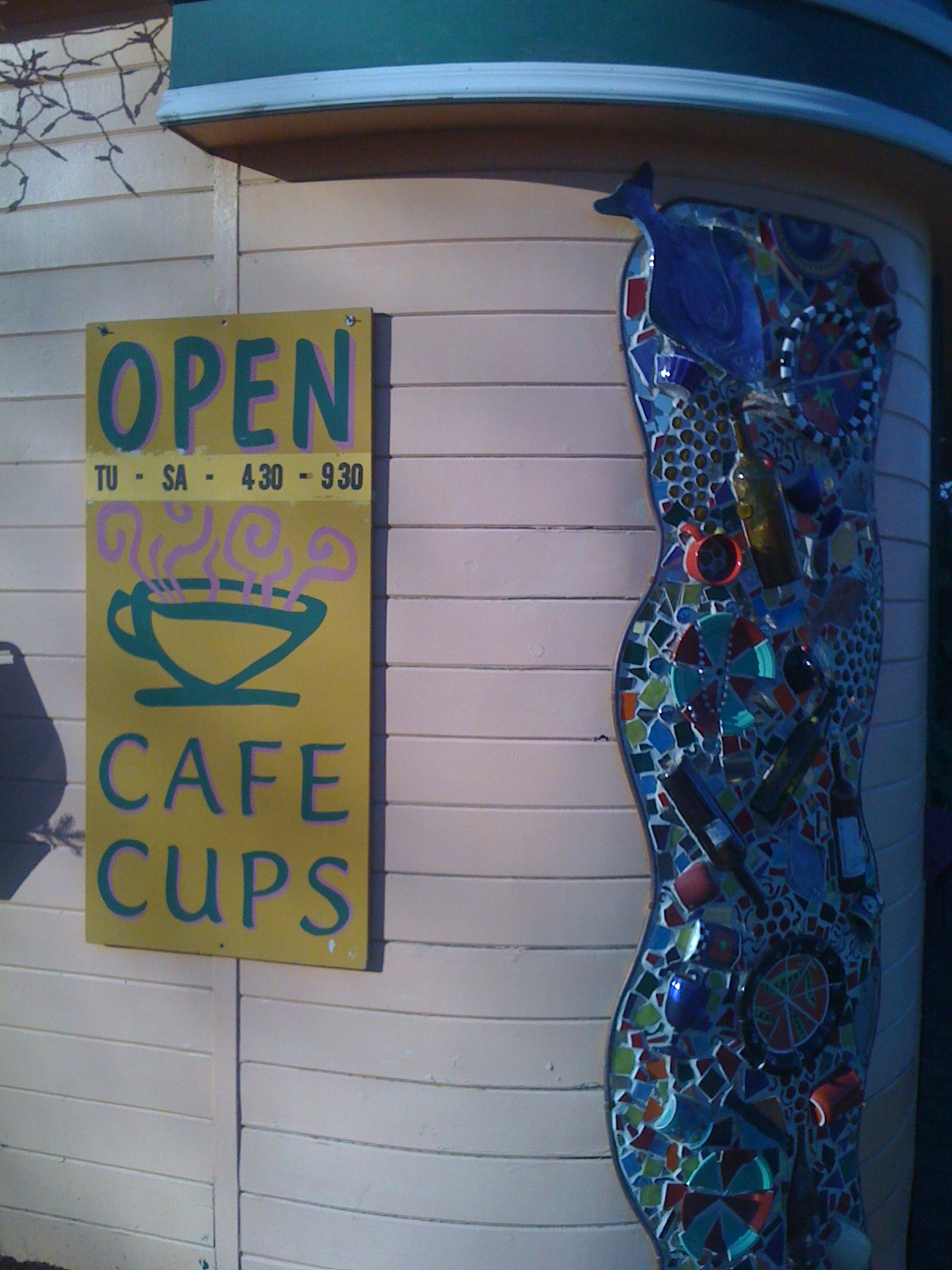 Bite and Booze Cafe Cups Artistic Dining in Homer, AK