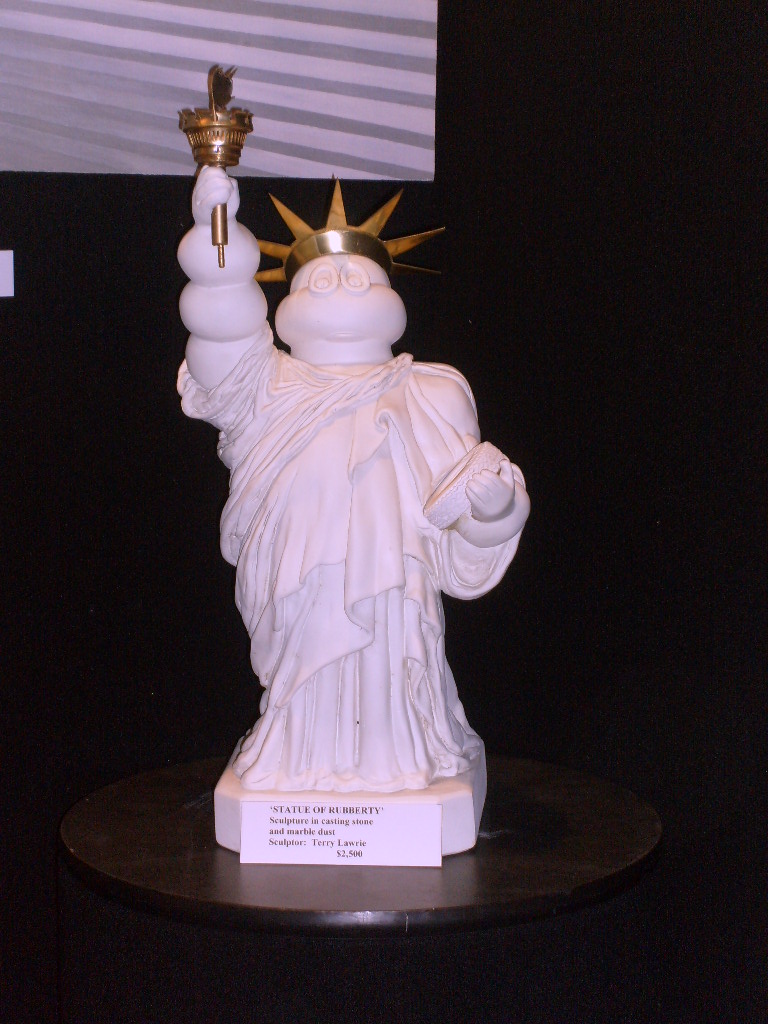 [S7300372.JPG]