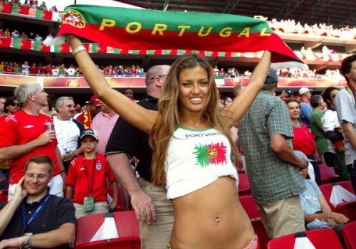 Chicks of Euro 2012 - Page 5 Portuguese%2Bworld%2Bcup%2Bfan