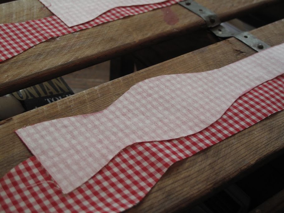 adjustable bow tie pattern