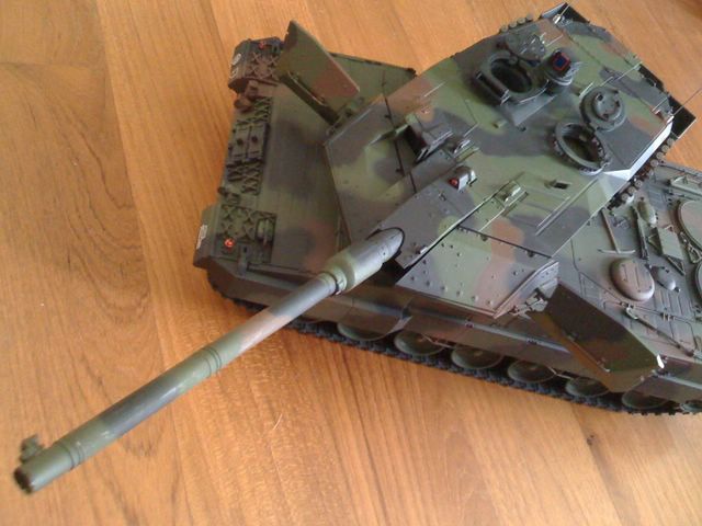 1/24 RC Leopard2A6 Tank