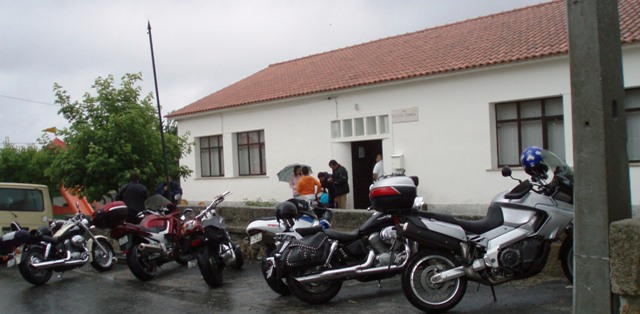 [moto15.JPG]