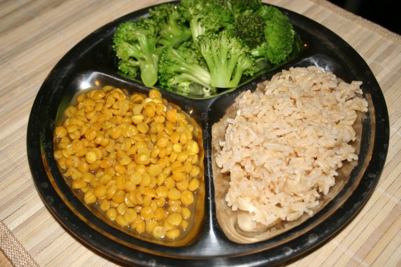 [LotusRiceCookerSteamedBrocBrownRice[1].JPG]