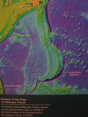 Mariana Trench Sant Hall