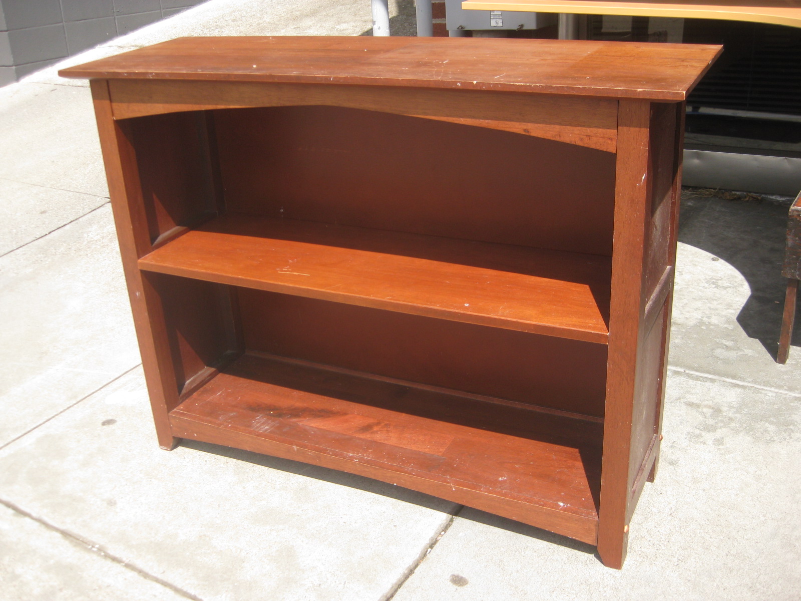 UHURU FURNITURE & COLLECTIBLES SOLD Short Shelf 30