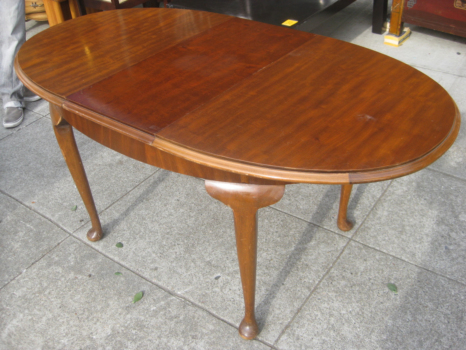 UHURU FURNITURE & COLLECTIBLES SOLD Formal Oval Dining Table + Leaf