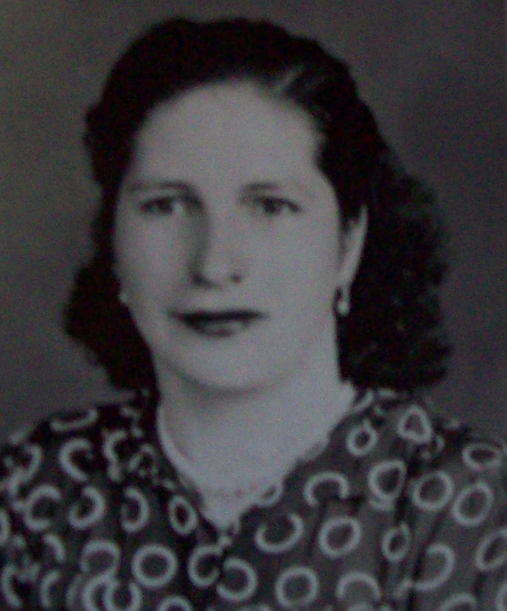 [Maria+Quinteiro+Quintela.jpg]