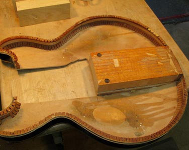 [GIBS+335+BLOCK+INLAY+full_rim.jpg]